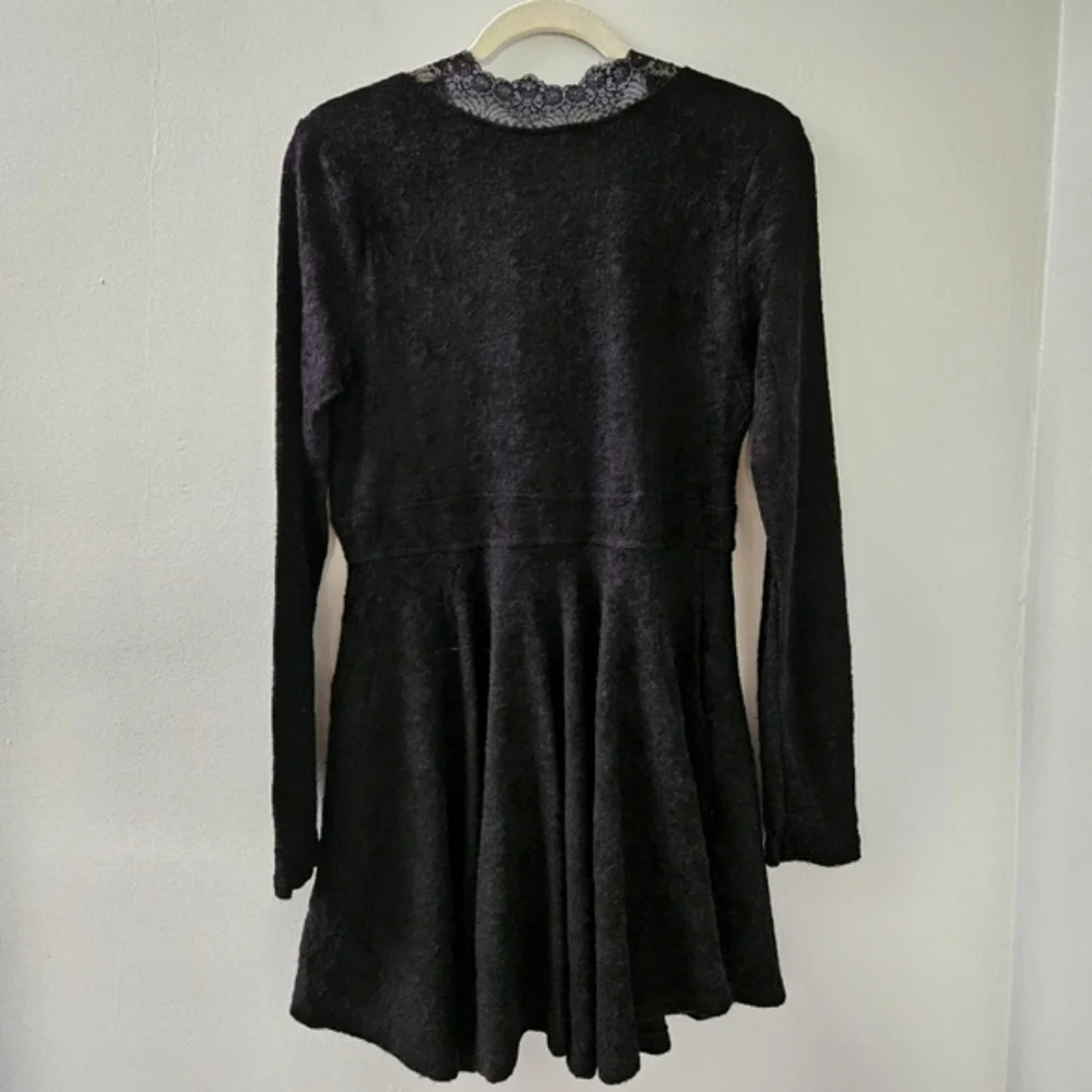 Free People Lace Mini‎ Dress Size Medium - Picture 2 of 6